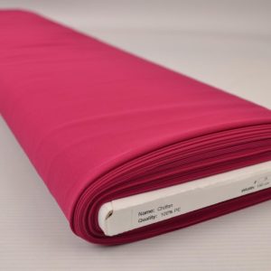 Chiffon stof wijnrood op rol